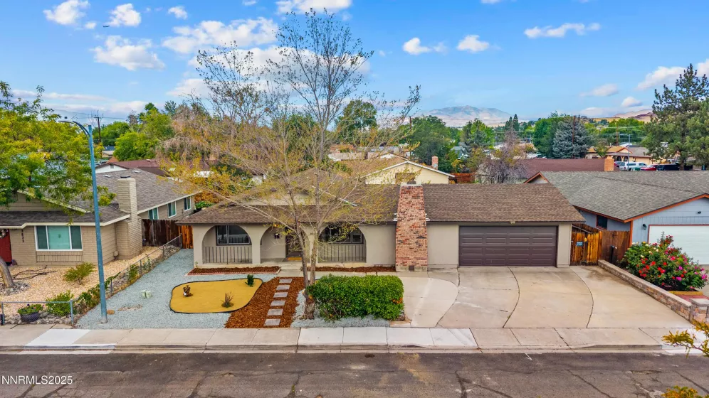 2865 Patrice, Sparks, Nevada 89431, 4 Bedrooms Bedrooms, ,2 BathroomsBathrooms,Residential,Residential,Patrice,250055777