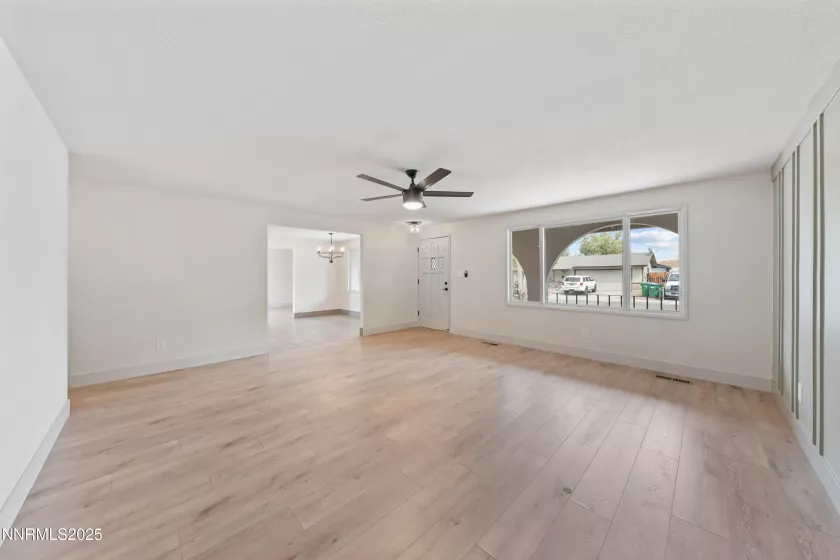 2865 Patrice, Sparks, Nevada 89431, 4 Bedrooms Bedrooms, ,2 BathroomsBathrooms,Residential,Residential,Patrice,250055777