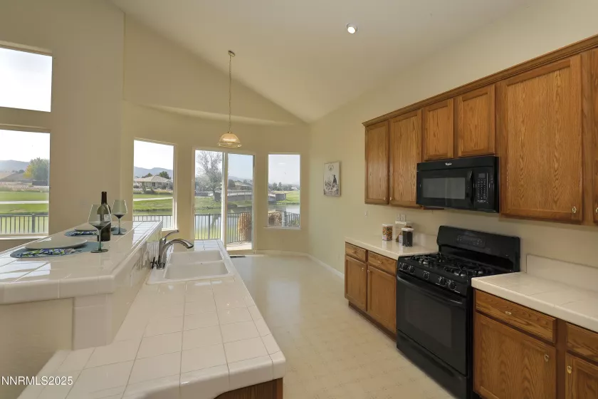 607 St Andrews, Dayton, Nevada 89403, 4 Bedrooms Bedrooms, ,3 BathroomsBathrooms,Residential,Residential,St Andrews,250055786