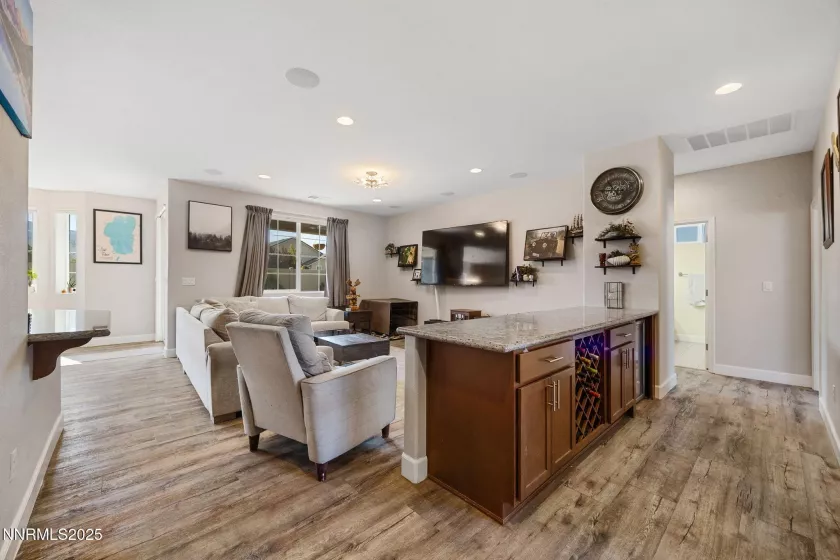 2174 Cecile, Reno, Nevada 89521, 4 Bedrooms Bedrooms, ,2 BathroomsBathrooms,Residential,Residential,Cecile,250055788