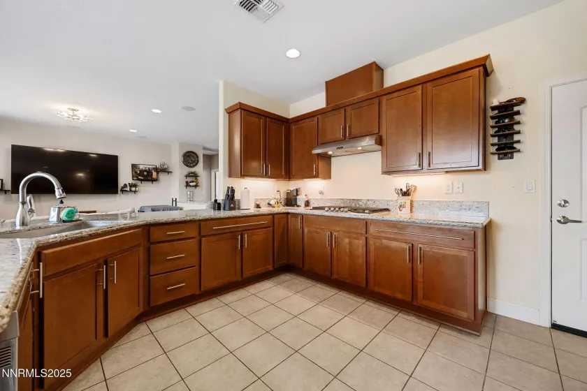 2174 Cecile, Reno, Nevada 89521, 4 Bedrooms Bedrooms, ,2 BathroomsBathrooms,Residential,Residential,Cecile,250055788