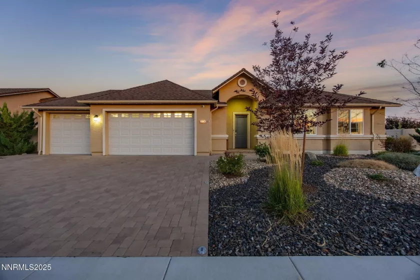 2174 Cecile, Reno, Nevada 89521, 4 Bedrooms Bedrooms, ,2 BathroomsBathrooms,Residential,Residential,Cecile,250055788