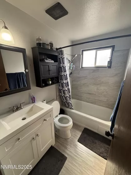 1459 Langley, Gardnerville, Nevada 89460, 4 Bedrooms Bedrooms, ,2 BathroomsBathrooms,Residential,Residential,Langley,250055790