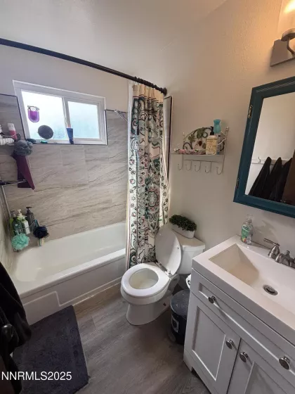 1459 Langley, Gardnerville, Nevada 89460, 4 Bedrooms Bedrooms, ,2 BathroomsBathrooms,Residential,Residential,Langley,250055790