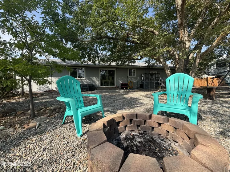 1459 Langley, Gardnerville, Nevada 89460, 4 Bedrooms Bedrooms, ,2 BathroomsBathrooms,Residential,Residential,Langley,250055790