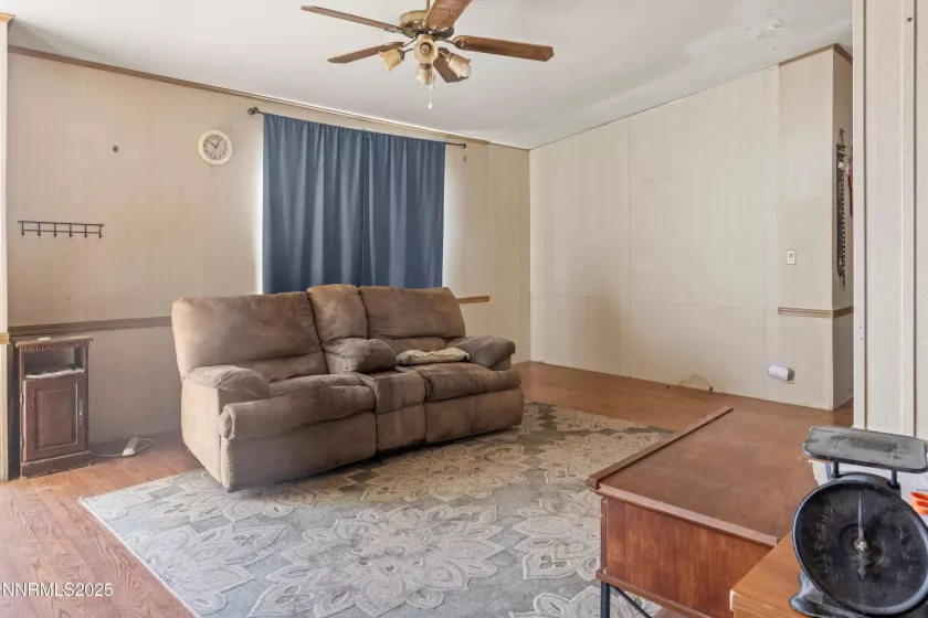 3939 Hillsboro, Fallon, Nevada 89406, 4 Bedrooms Bedrooms, ,2 BathroomsBathrooms,Residential,Residential,Hillsboro,250055791