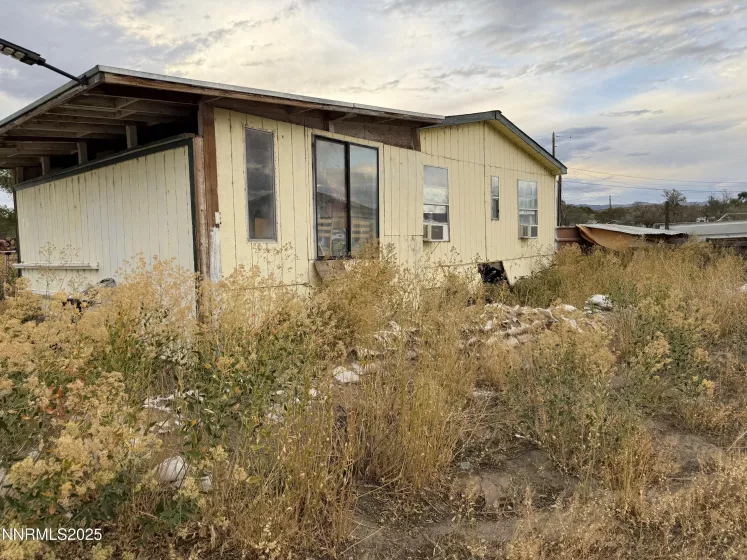 140 Shane, Reno, Nevada 89506, 3 Bedrooms Bedrooms, ,2 BathroomsBathrooms,Residential,Residential,Shane,250055792