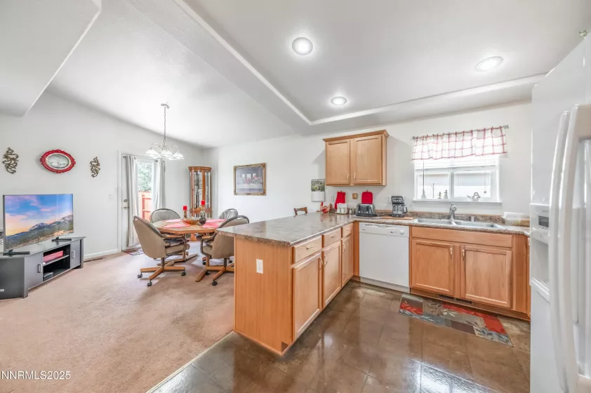 17640 Lake Powell, Reno, Nevada 89508, 3 Bedrooms Bedrooms, ,2 BathroomsBathrooms,Residential,Residential,Lake Powell,250055793