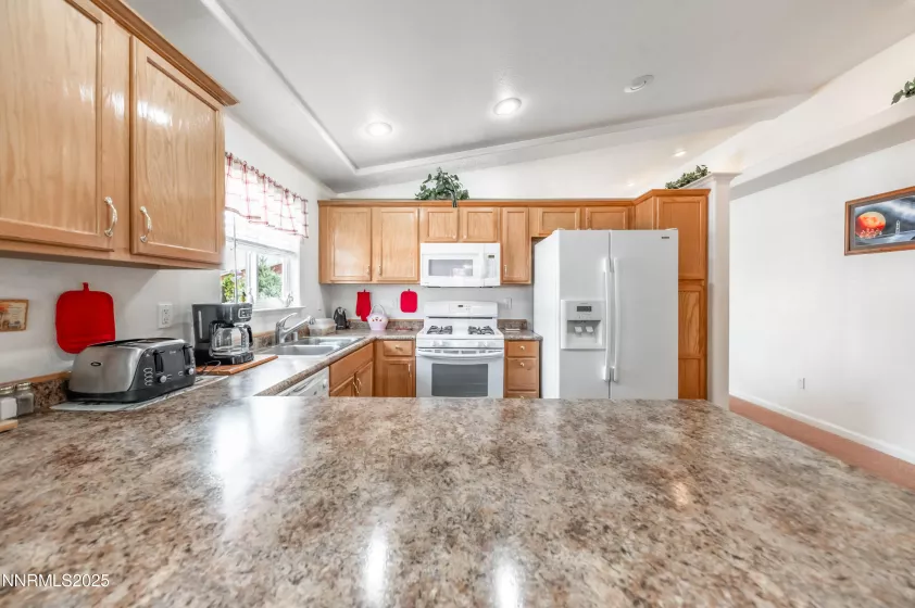 17640 Lake Powell, Reno, Nevada 89508, 3 Bedrooms Bedrooms, ,2 BathroomsBathrooms,Residential,Residential,Lake Powell,250055793