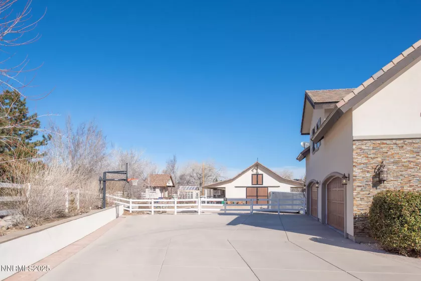 6090 Rock Creek, Reno, Nevada 89511, 4 Bedrooms Bedrooms, ,6 BathroomsBathrooms,Residential,Residential,Rock Creek,250055794