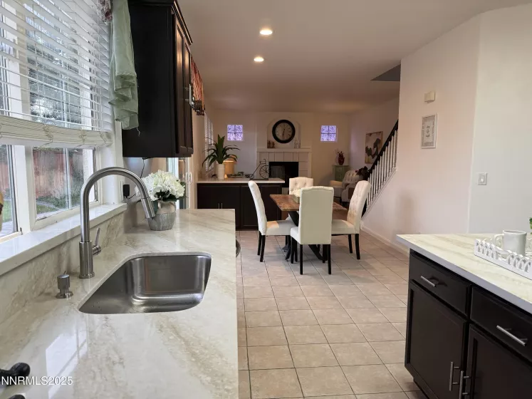 2594 San Remo, Sparks, Nevada 89434, 4 Bedrooms Bedrooms, ,3 BathroomsBathrooms,Residential,Residential,San Remo,250055796