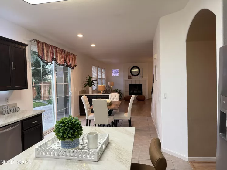 2594 San Remo, Sparks, Nevada 89434, 4 Bedrooms Bedrooms, ,3 BathroomsBathrooms,Residential,Residential,San Remo,250055796
