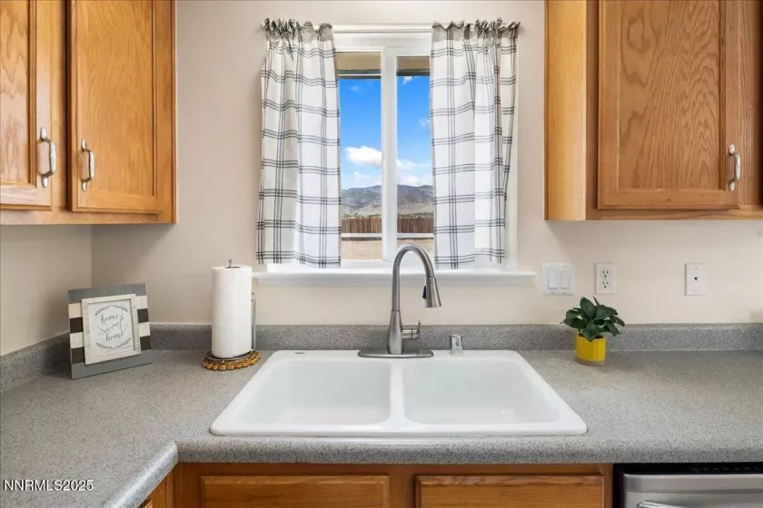 2203 Kadden, Dayton, Nevada 89403, 3 Bedrooms Bedrooms, ,2 BathroomsBathrooms,Residential,Residential,Kadden,250055795