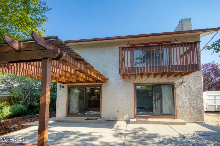 560 Putnam, Reno, Nevada 89503, 4 Bedrooms Bedrooms, ,3 BathroomsBathrooms,Residential,Residential,Putnam,250055798