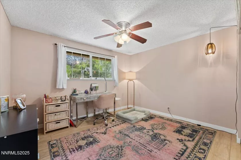3040 Chavez, Reno, Nevada 89502, 3 Bedrooms Bedrooms, ,2 BathroomsBathrooms,Residential,Residential,Chavez,250055800