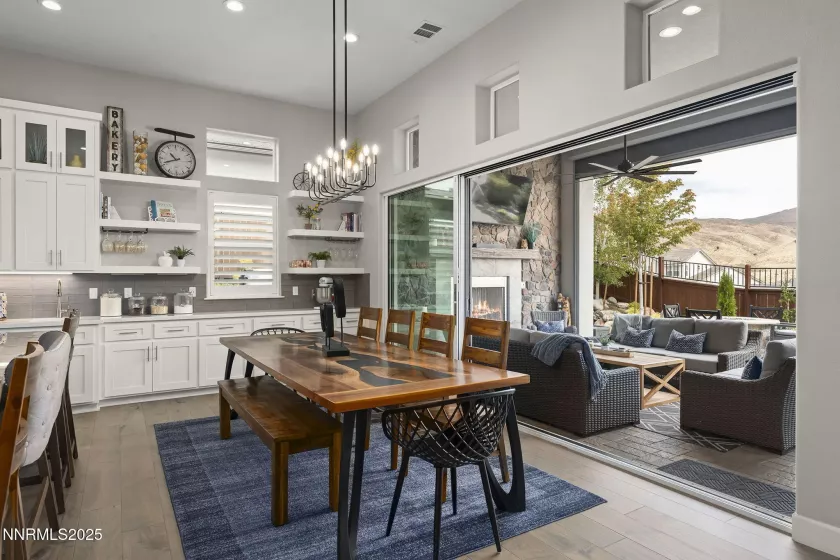 9131 Erickson, Reno, Nevada 89523, 4 Bedrooms Bedrooms, ,4 BathroomsBathrooms,Residential,Residential,Erickson,250055799