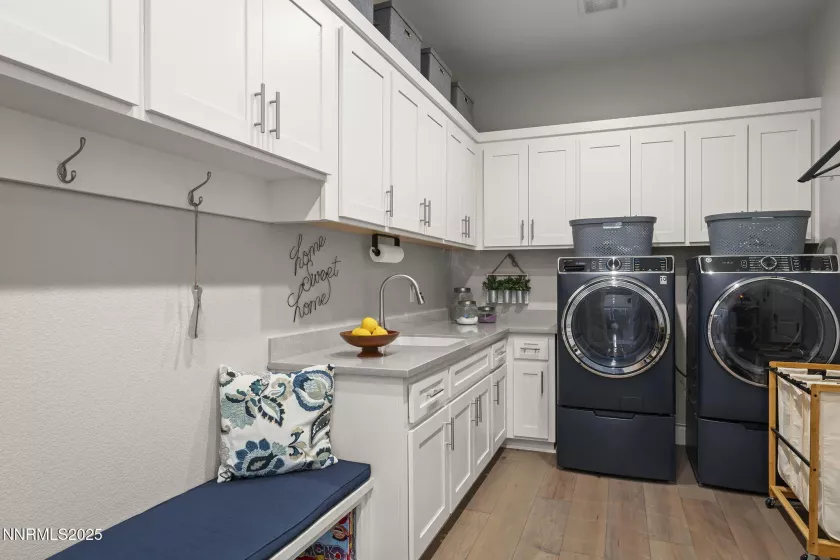 9131 Erickson, Reno, Nevada 89523, 4 Bedrooms Bedrooms, ,4 BathroomsBathrooms,Residential,Residential,Erickson,250055799