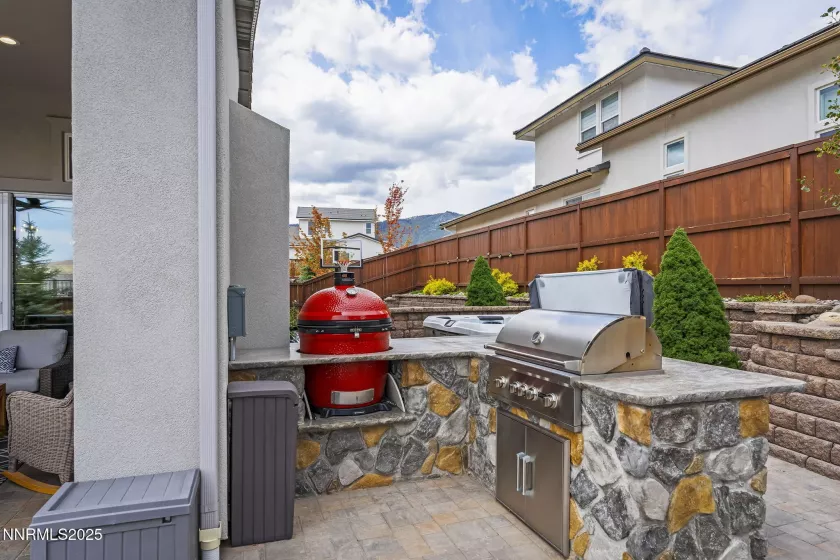 9131 Erickson, Reno, Nevada 89523, 4 Bedrooms Bedrooms, ,4 BathroomsBathrooms,Residential,Residential,Erickson,250055799