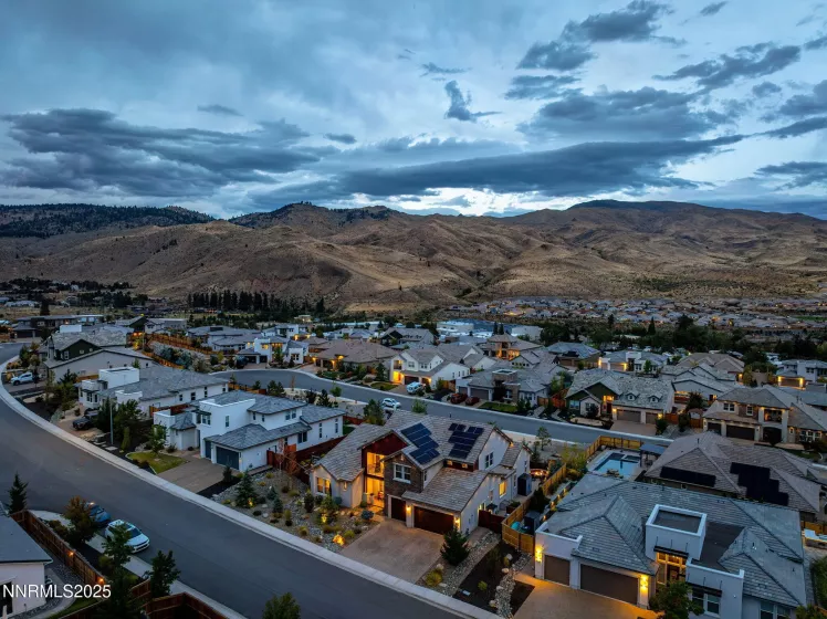 9131 Erickson, Reno, Nevada 89523, 4 Bedrooms Bedrooms, ,4 BathroomsBathrooms,Residential,Residential,Erickson,250055799
