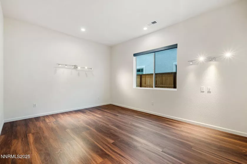 7415 Hoback, Sparks, Nevada 89436, 2 Bedrooms Bedrooms, ,3 BathroomsBathrooms,Residential,Residential,Hoback,250050961