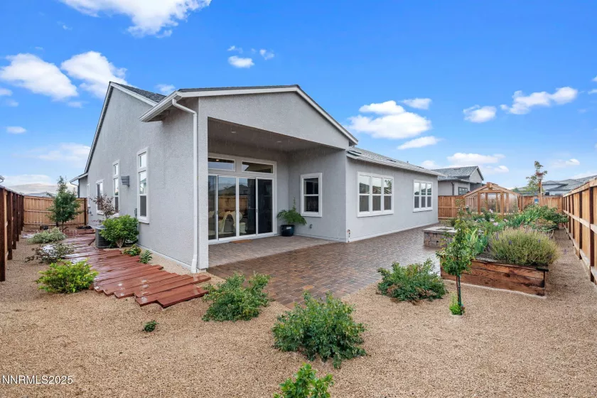 7415 Hoback, Sparks, Nevada 89436, 2 Bedrooms Bedrooms, ,3 BathroomsBathrooms,Residential,Residential,Hoback,250050961