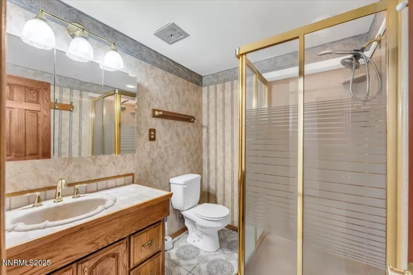 820 Rosewood, Reno, Nevada 89509, 4 Bedrooms Bedrooms, ,3 BathroomsBathrooms,Residential,Residential,Rosewood,250055802