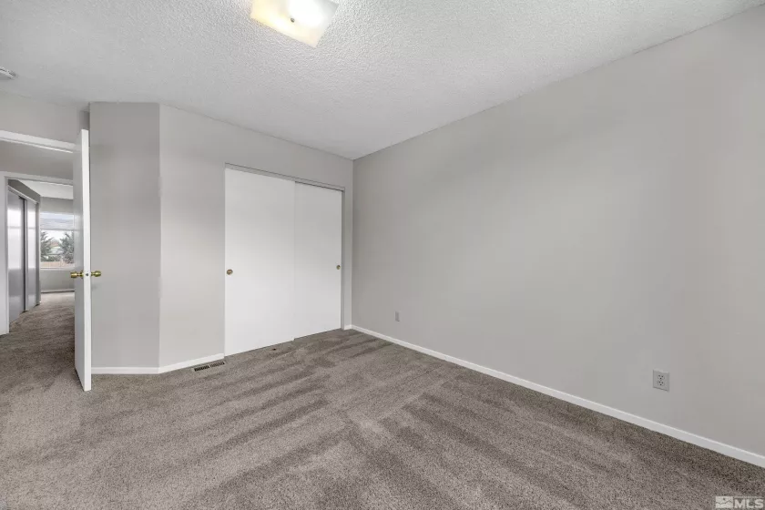4071 Snowshoe, Reno, Nevada 89502, 2 Bedrooms Bedrooms, ,3 BathroomsBathrooms,Residential,Residential,Snowshoe,250004243