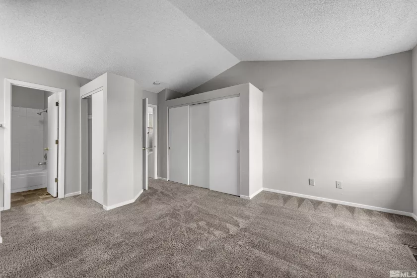 4071 Snowshoe, Reno, Nevada 89502, 2 Bedrooms Bedrooms, ,3 BathroomsBathrooms,Residential,Residential,Snowshoe,250004243