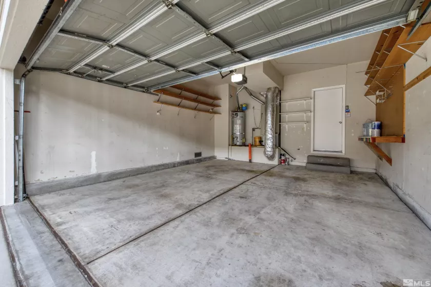 4071 Snowshoe, Reno, Nevada 89502, 2 Bedrooms Bedrooms, ,3 BathroomsBathrooms,Residential,Residential,Snowshoe,250004243