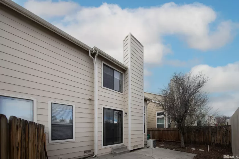 4071 Snowshoe, Reno, Nevada 89502, 2 Bedrooms Bedrooms, ,3 BathroomsBathrooms,Residential,Residential,Snowshoe,250004243