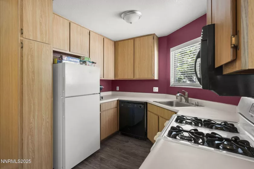 2407 Sunny Slope, Sparks, Nevada 89434, 1 Bedroom Bedrooms, ,1 BathroomBathrooms,Residential,Residential,Sunny Slope,250055803