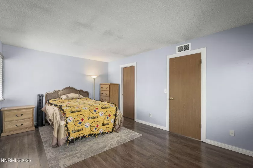 2407 Sunny Slope, Sparks, Nevada 89434, 1 Bedroom Bedrooms, ,1 BathroomBathrooms,Residential,Residential,Sunny Slope,250055803