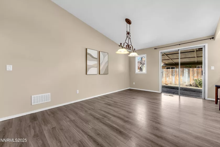 4405 Primavera, Reno, Nevada 89502, 4 Bedrooms Bedrooms, ,2 BathroomsBathrooms,Residential,Residential,Primavera,250055804