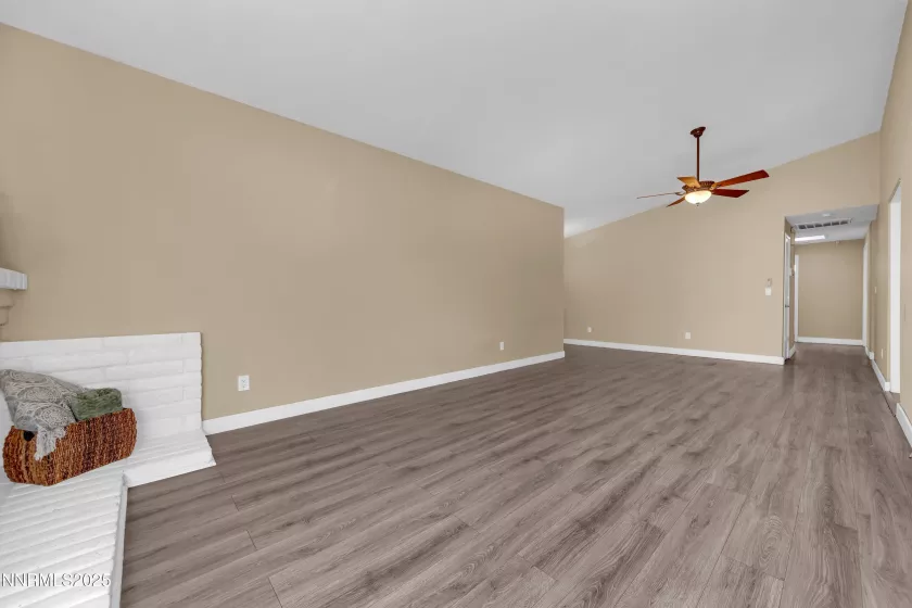 4405 Primavera, Reno, Nevada 89502, 4 Bedrooms Bedrooms, ,2 BathroomsBathrooms,Residential,Residential,Primavera,250055804