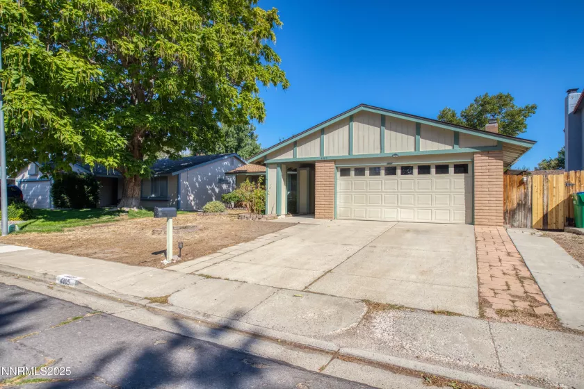 4405 Primavera, Reno, Nevada 89502, 4 Bedrooms Bedrooms, ,2 BathroomsBathrooms,Residential,Residential,Primavera,250055804