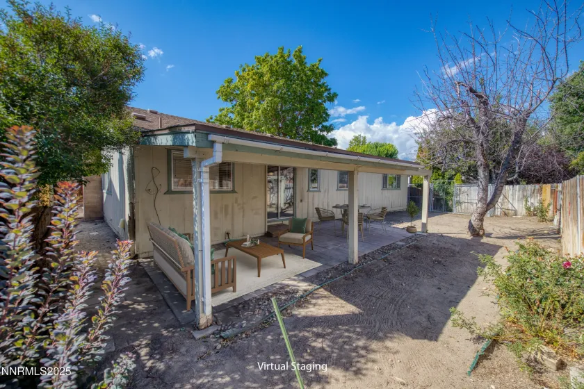 4405 Primavera, Reno, Nevada 89502, 4 Bedrooms Bedrooms, ,2 BathroomsBathrooms,Residential,Residential,Primavera,250055804