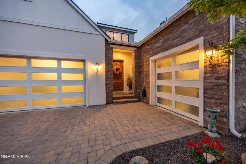 6114 Triple Crown, Reno, Nevada 89511, 3 Bedrooms Bedrooms, ,4 BathroomsBathrooms,Residential,Residential,Triple Crown,250055806