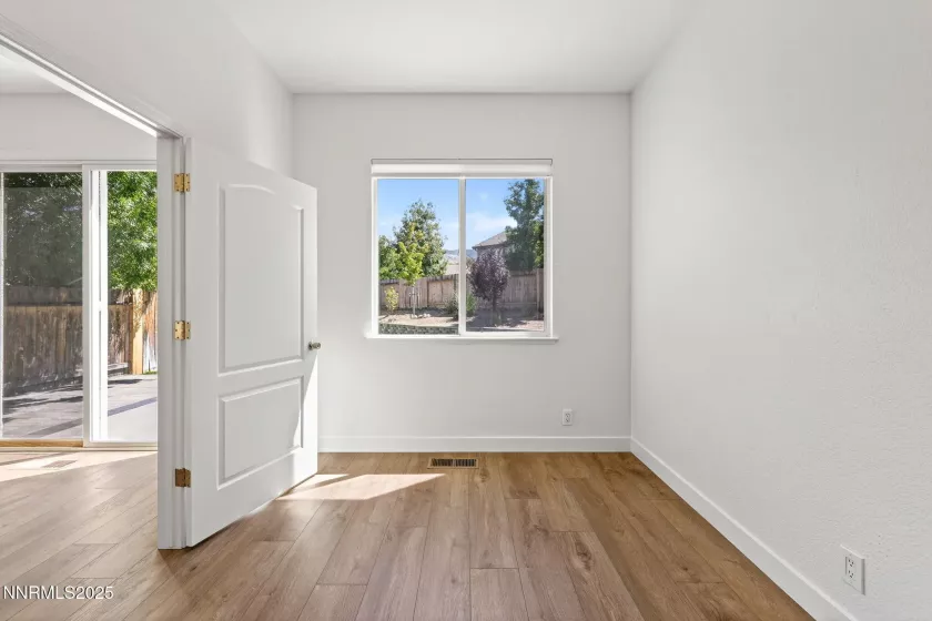 2240 Evergreen Park, Reno, Nevada 89521, 3 Bedrooms Bedrooms, ,2 BathroomsBathrooms,Residential,Residential,Evergreen Park,250055810