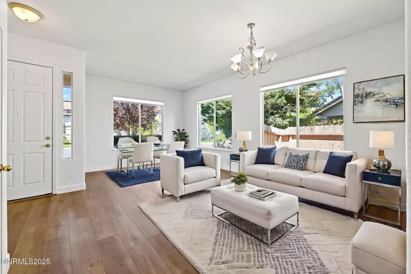 2240 Evergreen Park, Reno, Nevada 89521, 3 Bedrooms Bedrooms, ,2 BathroomsBathrooms,Residential,Residential,Evergreen Park,250055810