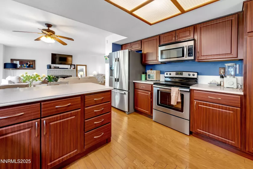 4805 Pinesprings, Reno, Nevada 89509, 4 Bedrooms Bedrooms, ,3 BathroomsBathrooms,Residential,Residential,Pinesprings,250055809