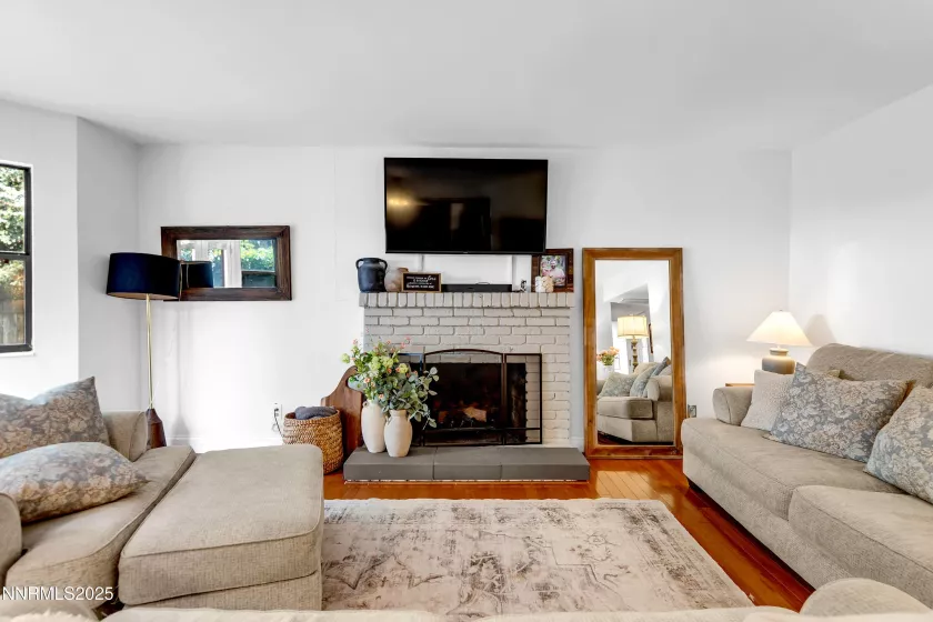 4805 Pinesprings, Reno, Nevada 89509, 4 Bedrooms Bedrooms, ,3 BathroomsBathrooms,Residential,Residential,Pinesprings,250055809