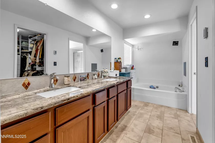 4805 Pinesprings, Reno, Nevada 89509, 4 Bedrooms Bedrooms, ,3 BathroomsBathrooms,Residential,Residential,Pinesprings,250055809