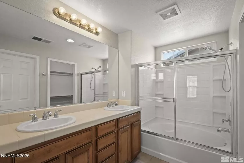 3988 Dominus, Sparks, Nevada 89436, 3 Bedrooms Bedrooms, ,3 BathroomsBathrooms,Residential Lease,Manufactured,Dominus,250055814