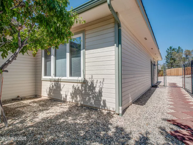 2951 Santa Inez, Minden, Nevada 89423, 3 Bedrooms Bedrooms, ,3 BathroomsBathrooms,Residential,Residential,Santa Inez,250055813