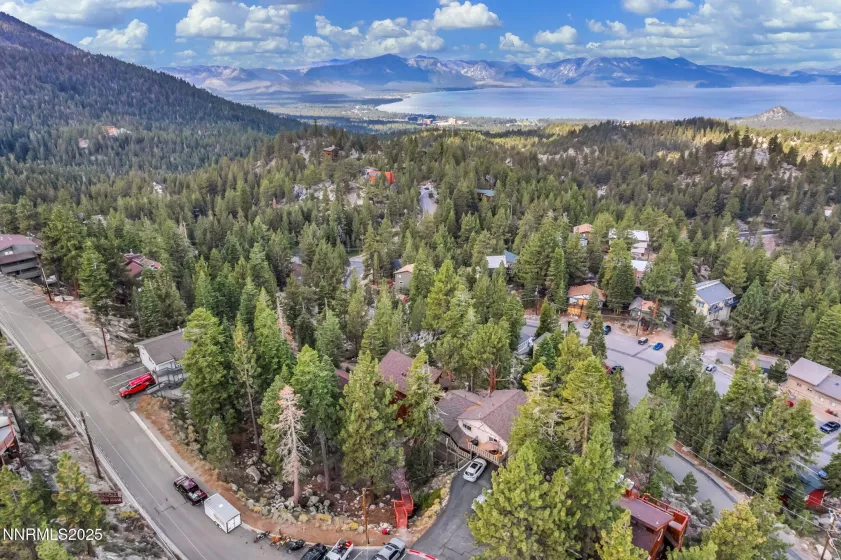 782 Bigler, Stateline, Nevada 89449, 2 Bedrooms Bedrooms, ,2 BathroomsBathrooms,Residential,Residential,Bigler,250055815
