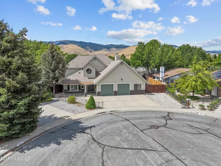 612 Armory, Carson City, Nevada 89701, 3 Bedrooms Bedrooms, ,3 BathroomsBathrooms,Residential,Residential,Armory,250055817