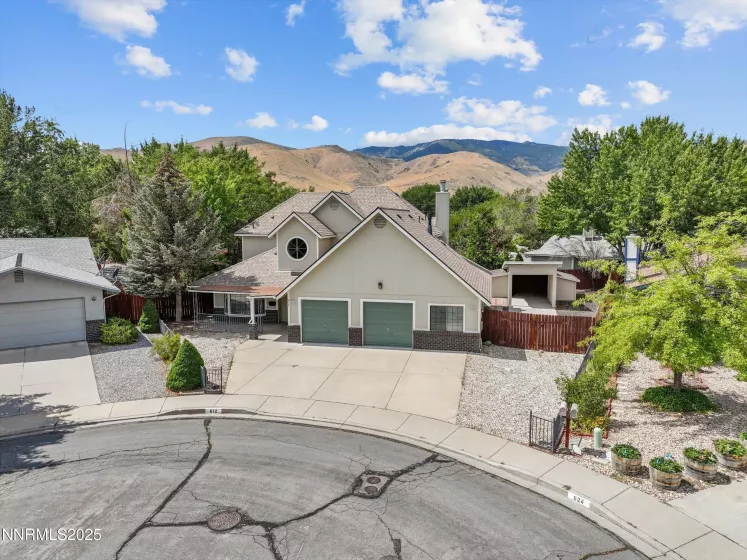 612 Armory, Carson City, Nevada 89701, 3 Bedrooms Bedrooms, ,3 BathroomsBathrooms,Residential,Residential,Armory,250055817
