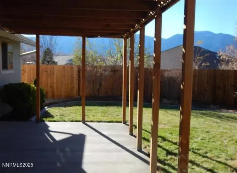 982 Starleaf, Carson City, Nevada 89705, 3 Bedrooms Bedrooms, ,2 BathroomsBathrooms,Residential,Residential,Starleaf,250055819