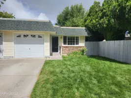 1520 Gault, Sparks, Nevada 89431, 3 Bedrooms Bedrooms, ,2 BathroomsBathrooms,Residential,Residential,Gault,250055818