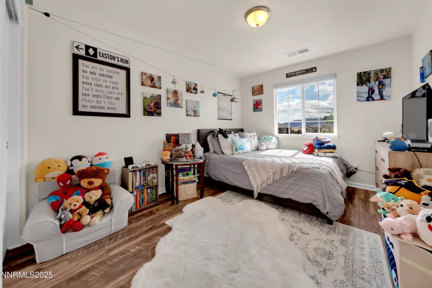 1899 Star Bright, Reno, Nevada 89523, 4 Bedrooms Bedrooms, ,3 BathroomsBathrooms,Residential,Residential,Star Bright,250055820